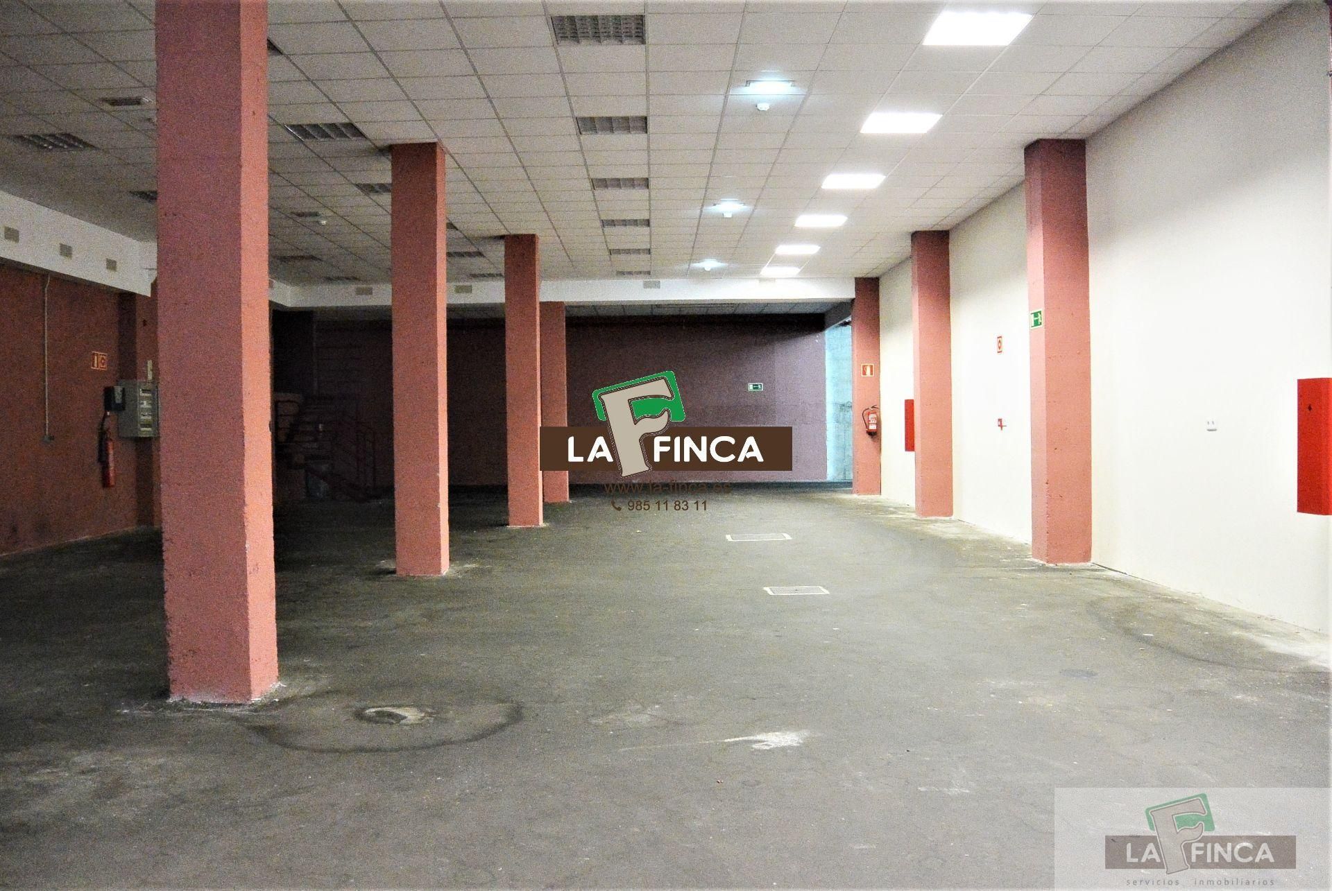 Premises to rent in Santo Domingo - El Campillín