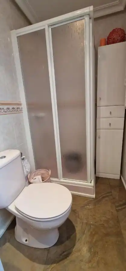 Bany de Casa adosada en venda en Totana amb Aire condicionat, Moblat i Balcó