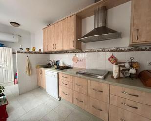 Kitchen of Single-family semi-detached for sale in Alcalá de Guadaira  with Air Conditioner, Terrace and Furnished