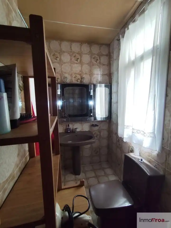 Baño de Piso en venta en Valencia con Terraza