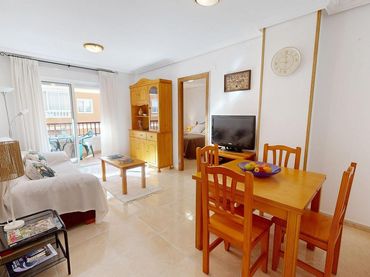 Apartamento con balcón en venta en Avenida SAN EMIGDIO 37