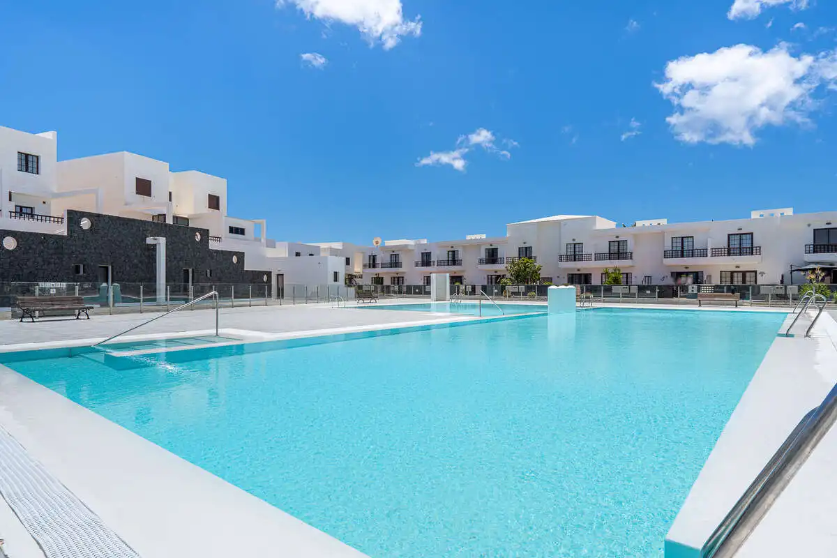 Piscina de Dúplex en venta en Teguise con Piscina comunitaria