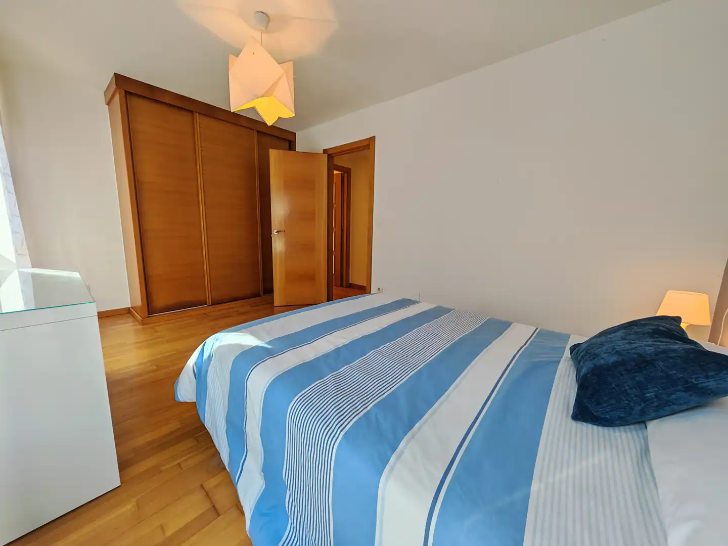 Dormitori de Apartament de lloguer en Fisterra amb Traster, Moblat i Forn