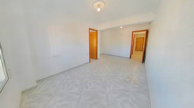 Piso en Alquiler en La Creu Coberta