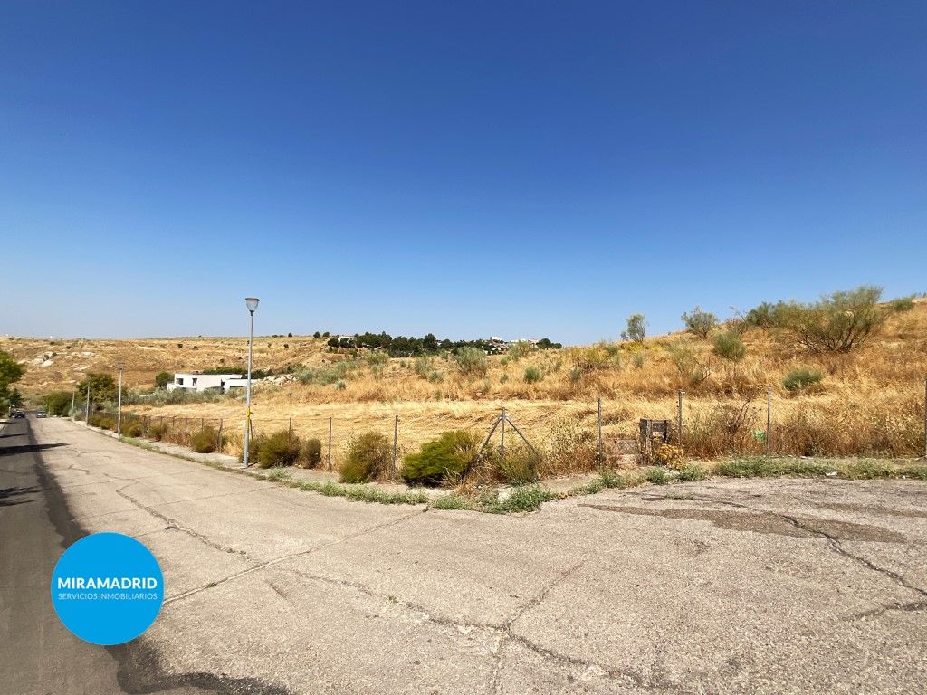 Residential for sale in Paracuellos de Jarama