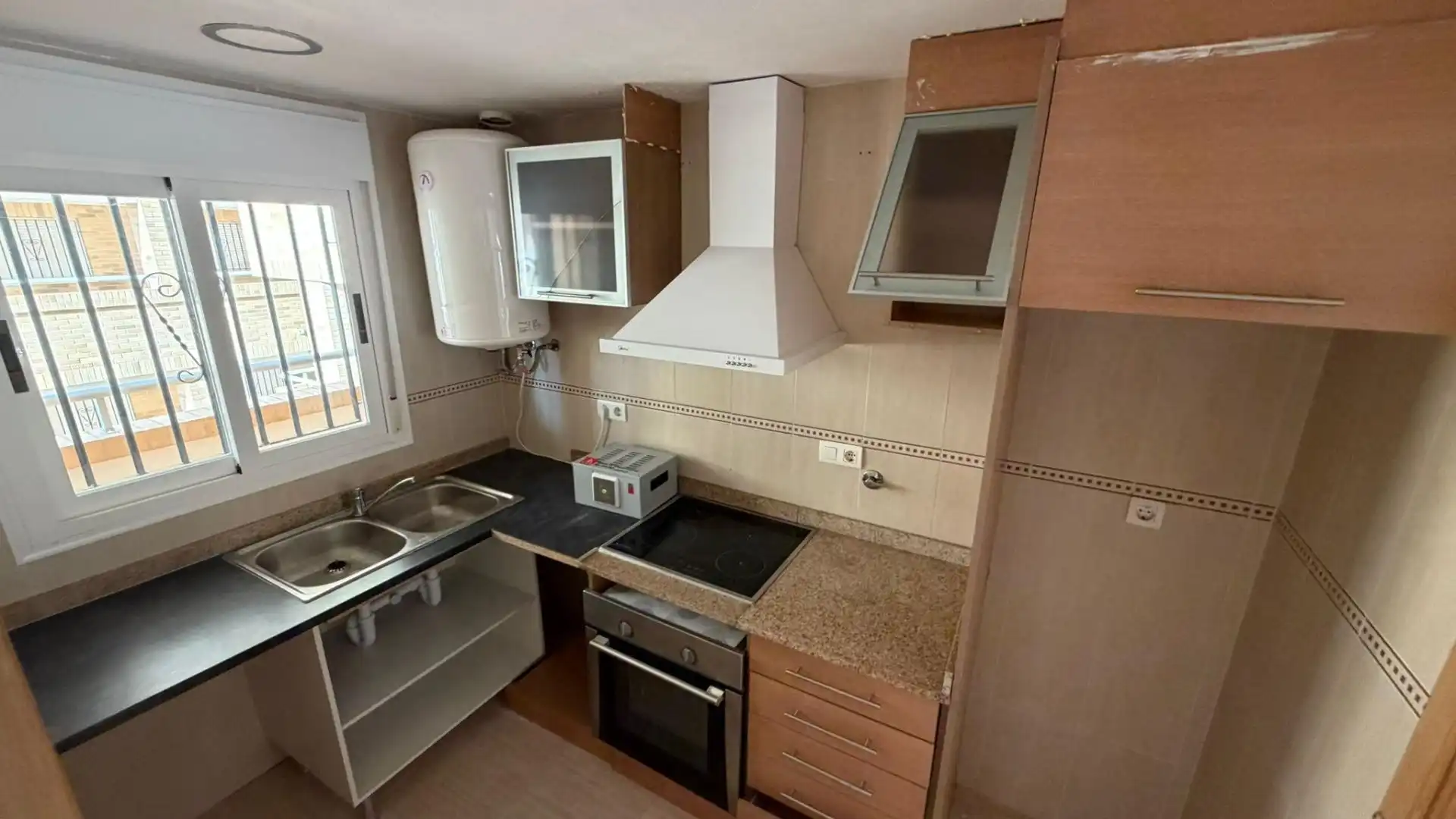 Apartment with terrace for sale in Avenida CENTRAL 44, imagen 4