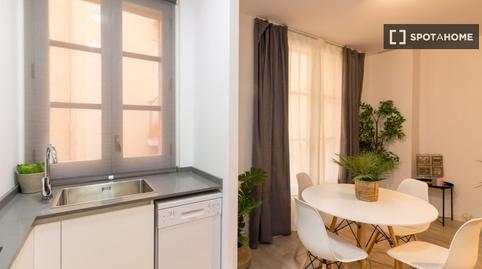 Photo 2 of Flat to rent in El Raval, Barcelona