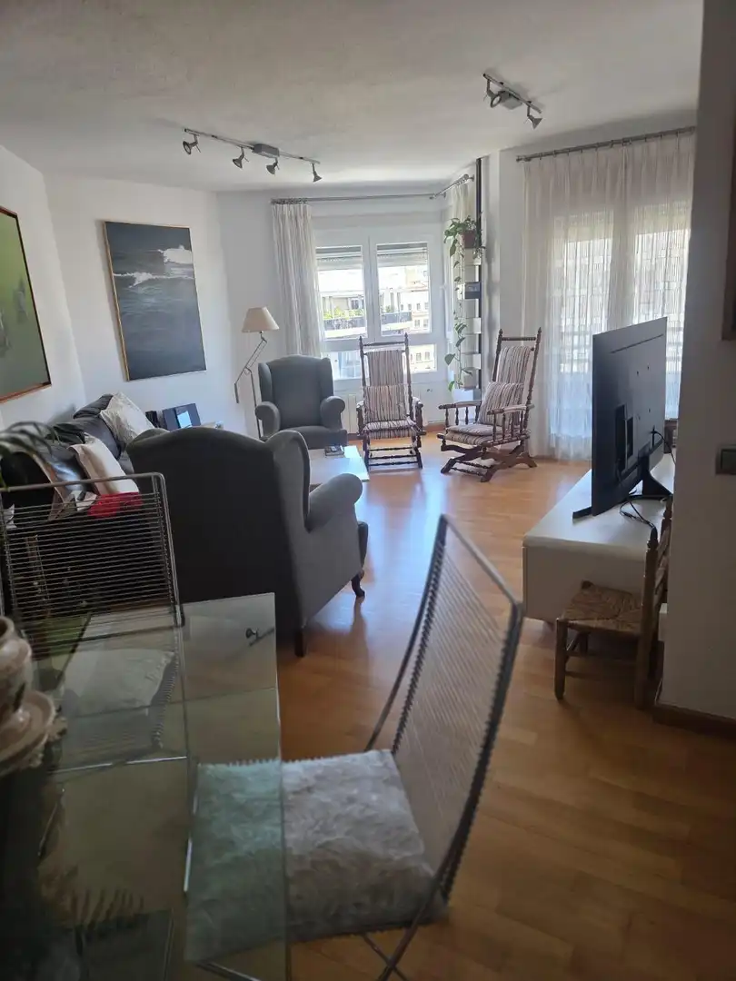Flat with terrace for sale in Extramurs, imagen 2