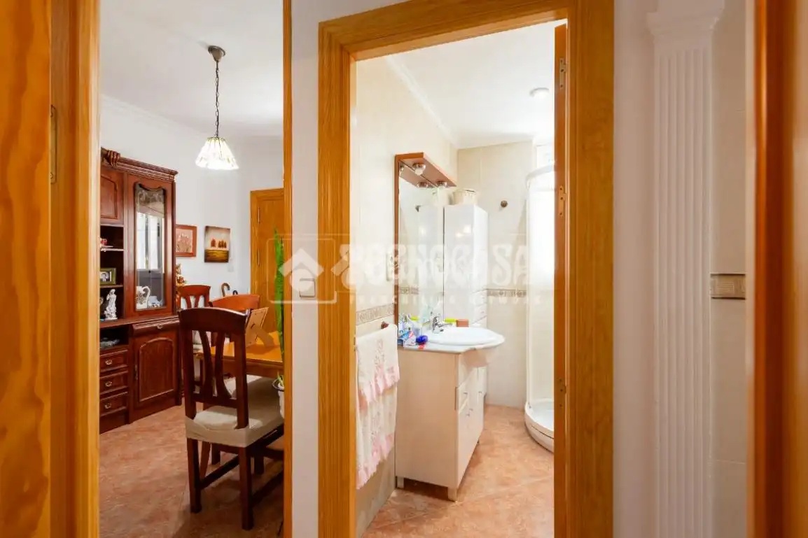 Bathroom of Flat for sale in Vélez-Málaga