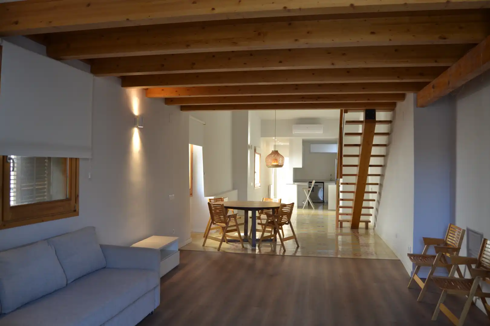 Living room of Flat for rent in Sant Cugat del Vallès  with Air Conditioner, Furnished and Oven