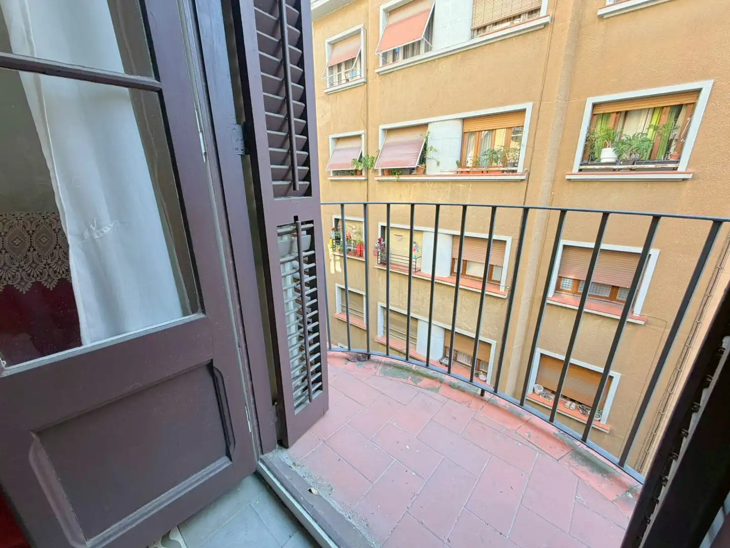 Appartement avec terrasse à vendre à del Bisbe Laguarda, imagen 2
