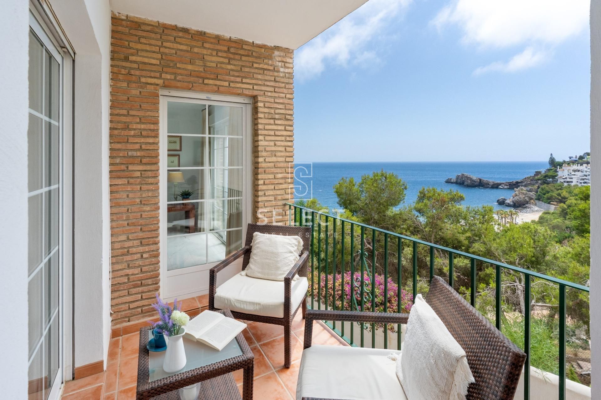 Balcony of Apartment for sale in Almuñécar  with Air Conditioner, Terrace and Community pool