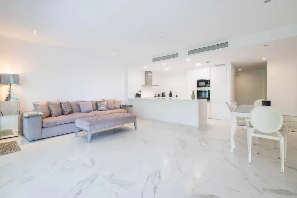 Sala d'estar de Apartament en venda en Calvià amb Aire condicionat, Calefacció i Jardí privat