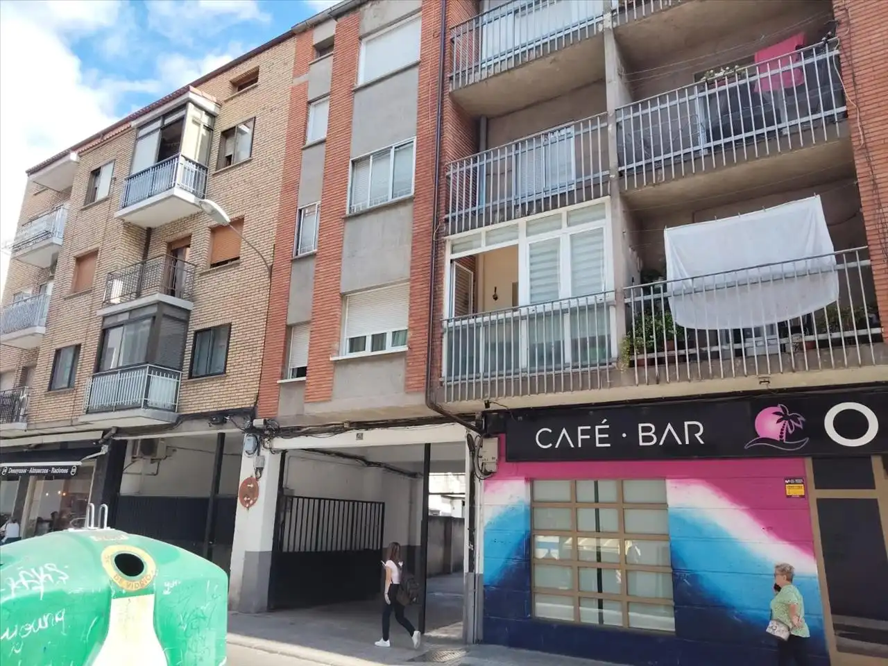 Exterior view of Apartments for sale in Aranda de Duero