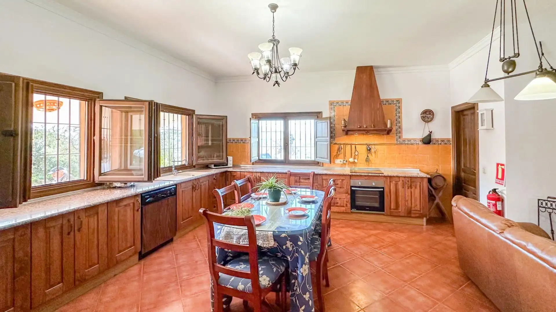 Kitchen of Houses for sale in Almogía  with Air Conditioner, Private garden and Terrace