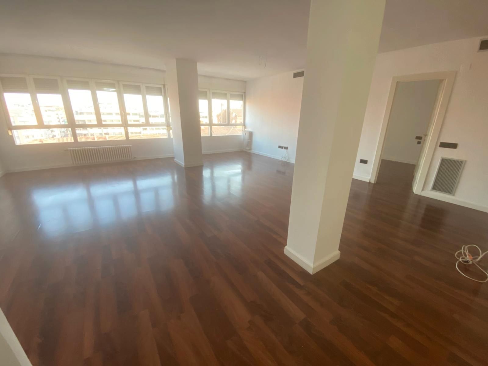 Living room of Flat for sale in  Albacete Capital  with Heating, Parquet flooring and Internet