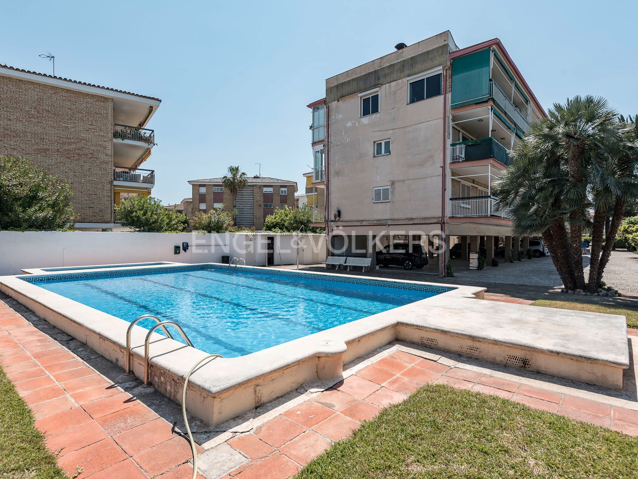 Swimming pool of Apartment for sale in Gavà  with Air Conditioner, Heating and Terrace