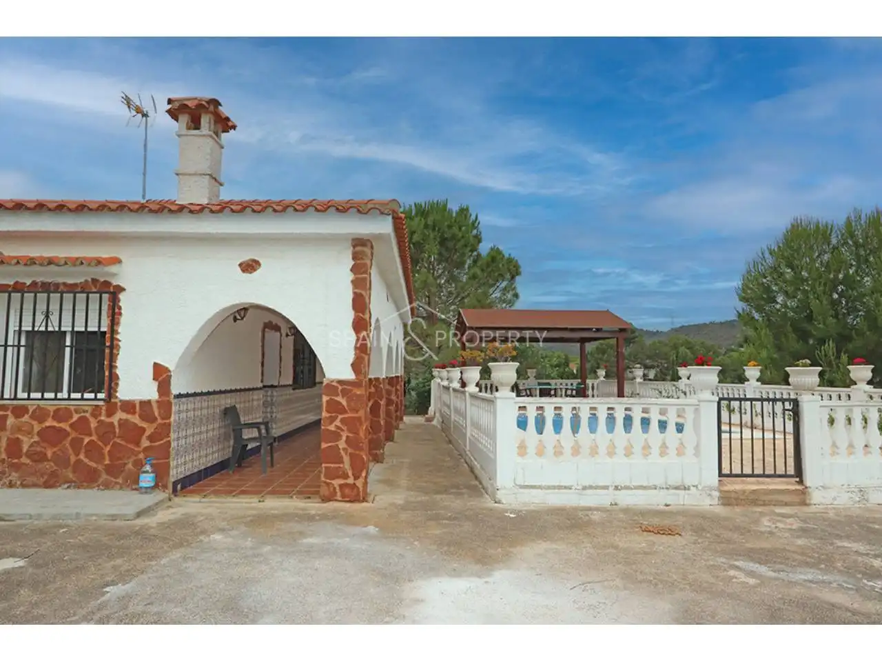 Villa avec piscine à vendre à Montroi / Montroy, imagen 11