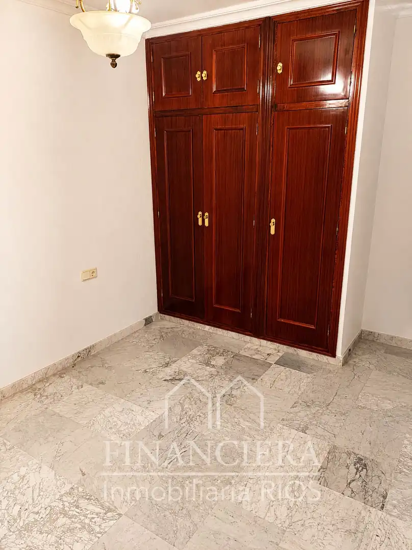 Casa o xalet en venda en Alcalá de Guadaira amb Terrassa