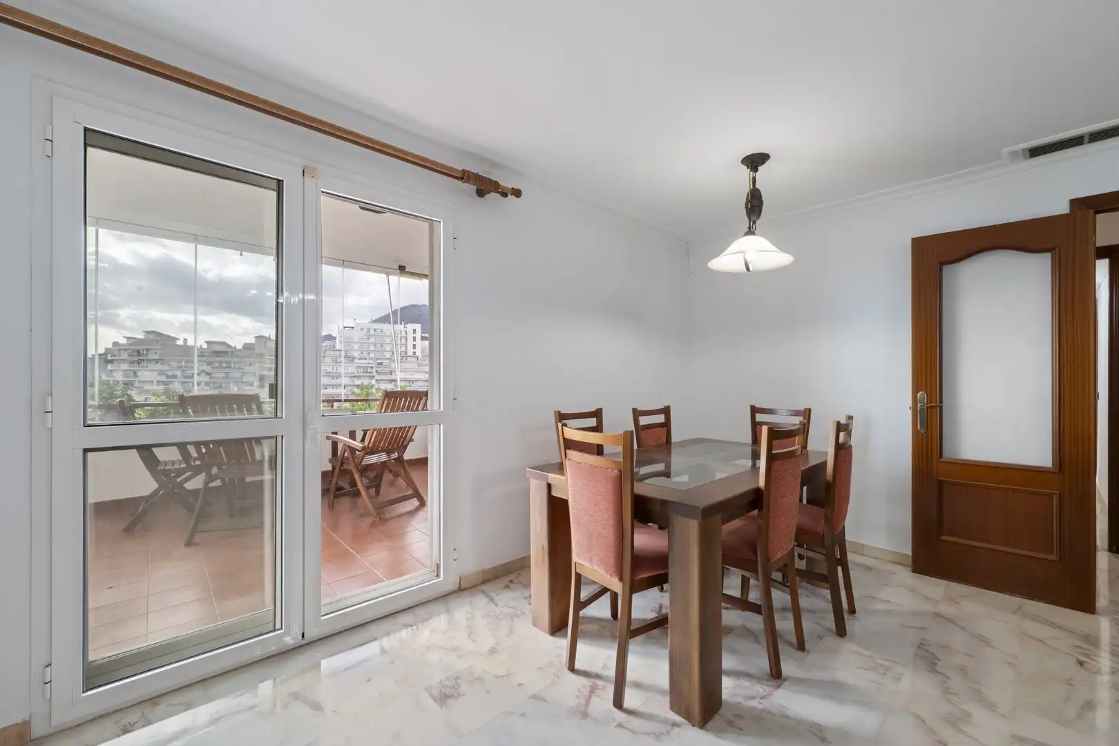Apartamento con piscina en venta en Torrequebrada, imagen 7
