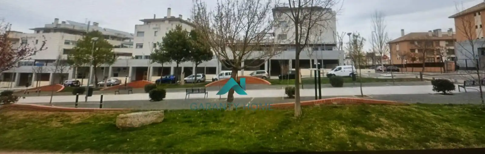 Vista exterior de Pis en venda en Navalcarnero amb Calefacció, Jardí privat i Terrassa