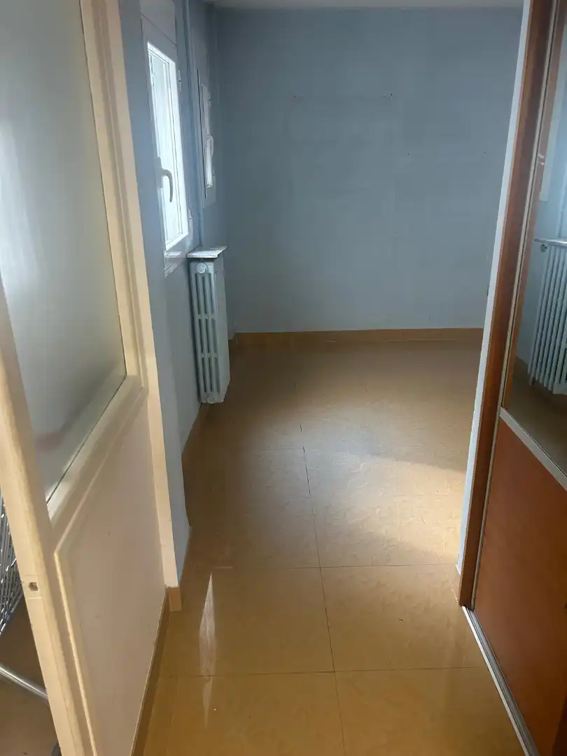 Habitación de Piso en venta en Lleida con Calefacción, Parquet y Amueblado