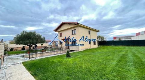Foto 2 de Casa o xalet en venda a Calle Barandas, Cuzcurrita de Río Tirón, La Rioja