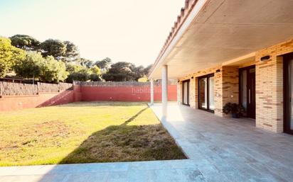 Garden of House or chalet for sale in Sant Pol de Mar  with Air Conditioner, Heating and Private garden