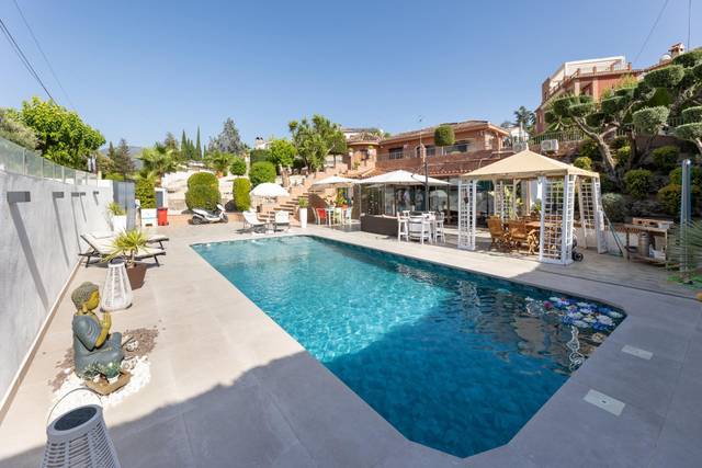 Casa-chalet en Venta en Gójar