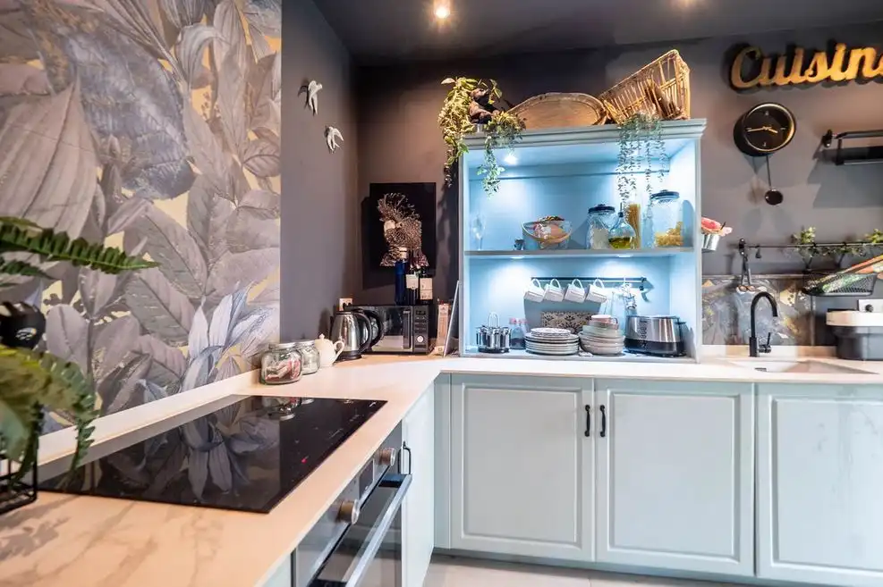 Cuina de Apartament en venda en Marbella amb Aire condicionat, Moblat i Forn