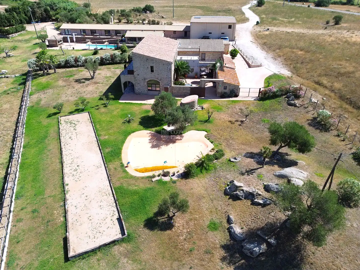 Jardí de Finca rústica en venda en Roses amb Aire condicionat, Calefacció i Jardí privat