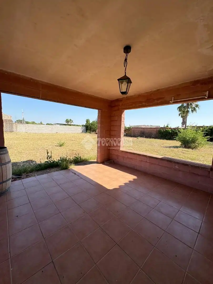 Casa o xalet en venda en La Rinconada amb Jardí privat