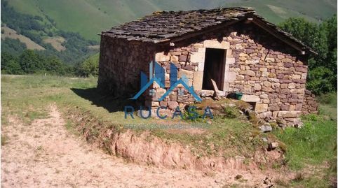 Foto 2 de Casa o chalet en venta en Barrio Viaña Ds Yera, Vega de Pas, Cantabria