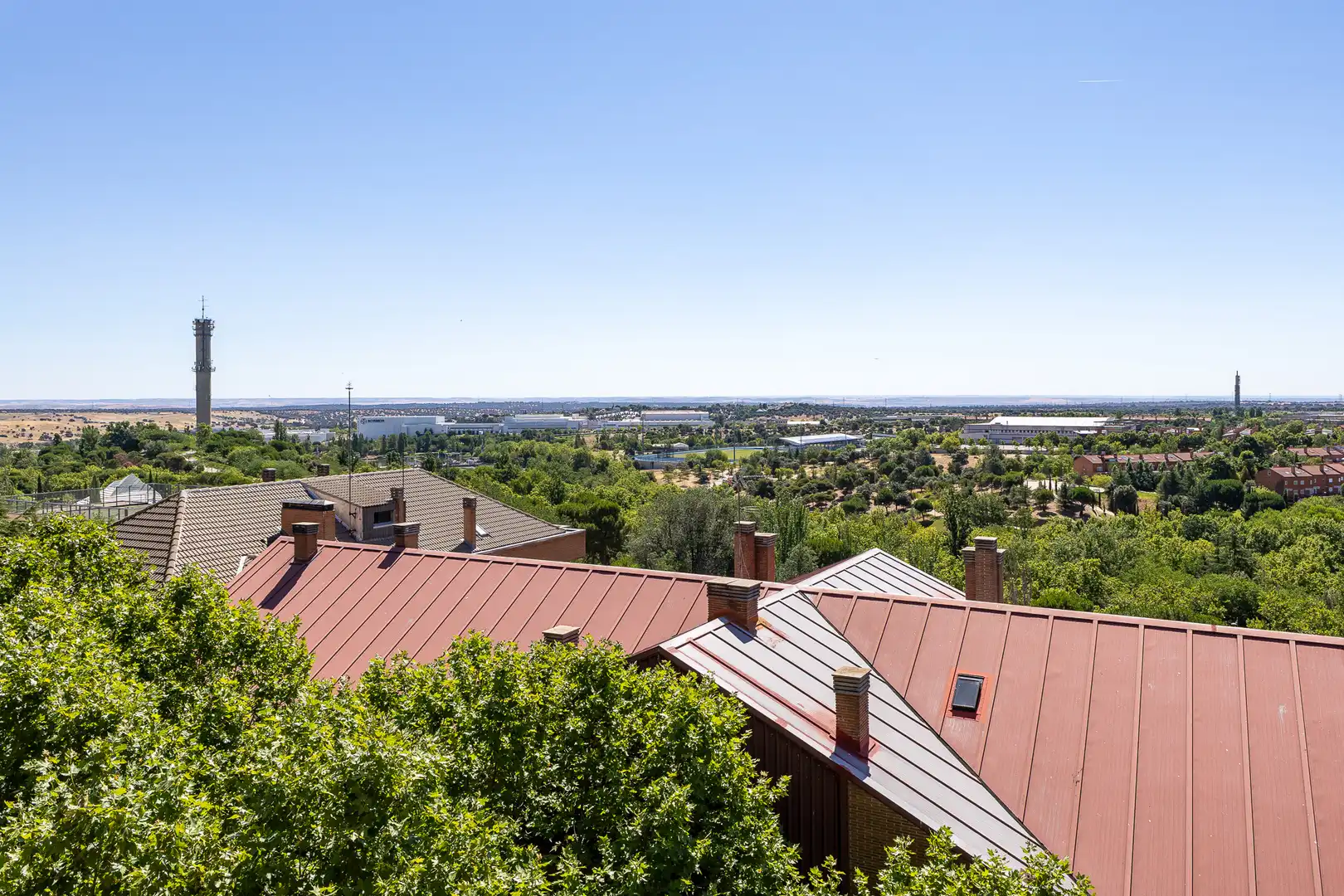 Vista exterior de Piso en venta en Tres Cantos con Aire acondicionado, Calefacción y Parquet