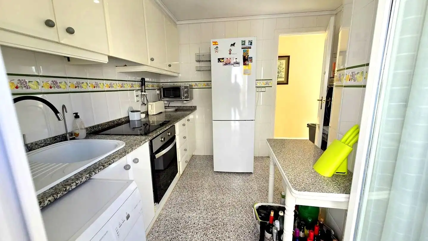 Attico con piscina in affitto a Passeig Marítim de Neptú 25, imagen 16