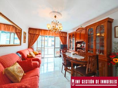 Living room of Flat for sale in Vélez-Málaga  with Terrace