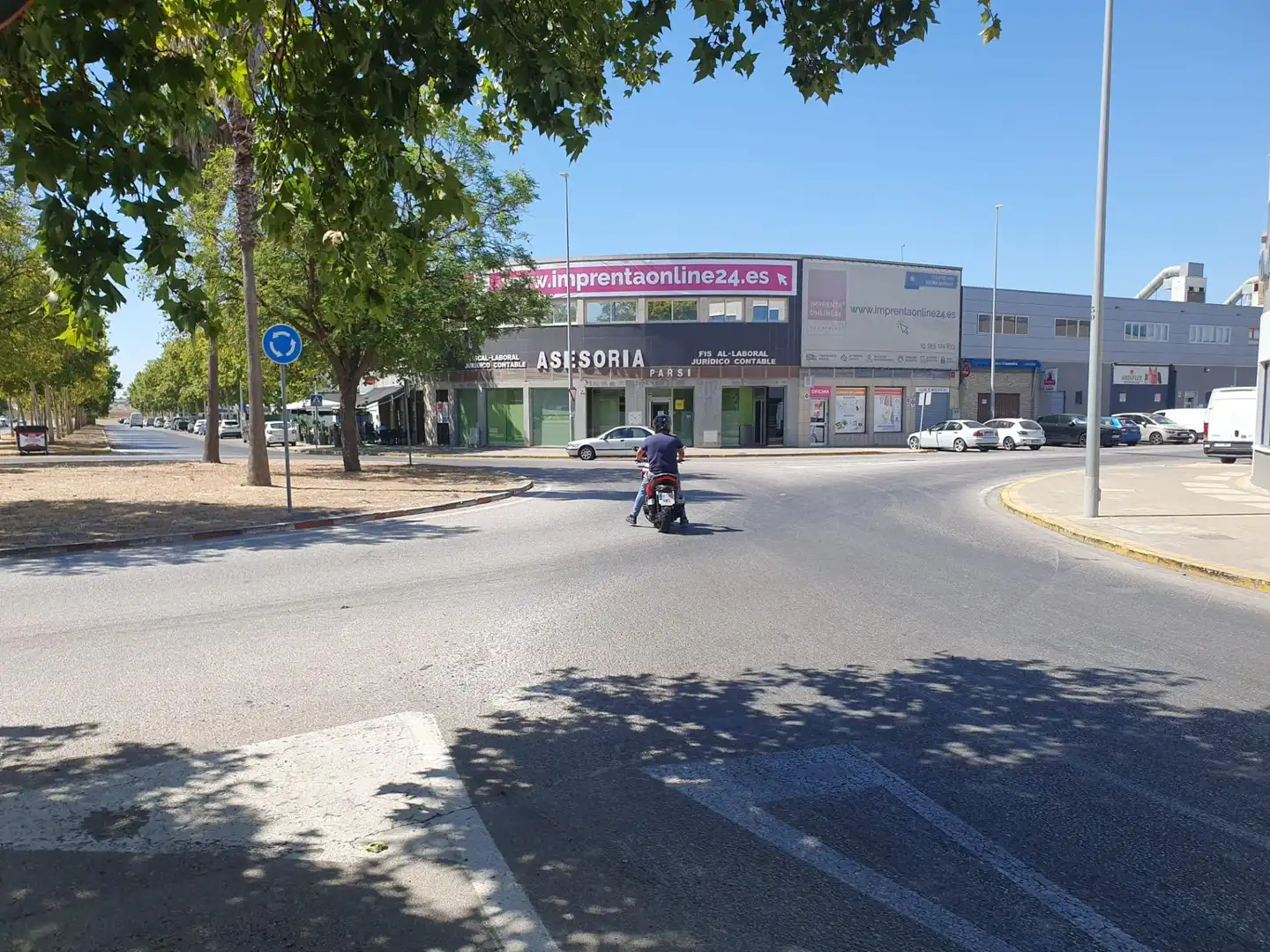 Außenansicht von Geschaftsraum zur Miete in Sevilla