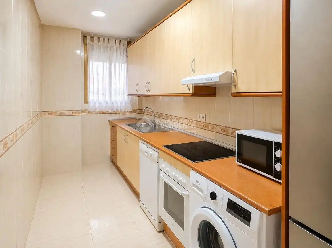 Kitchen of Flat for sale in Madrid