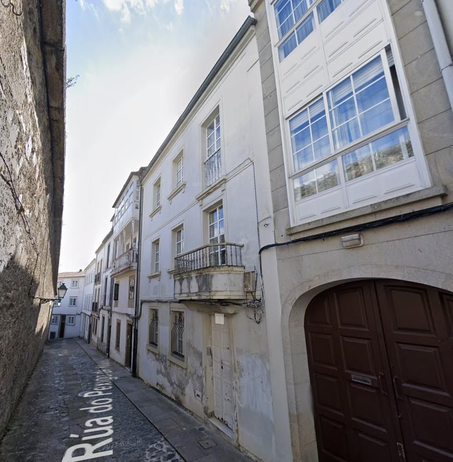 Vista exterior de Pis en venda en Santiago de Compostela  amb Traster i Balcó