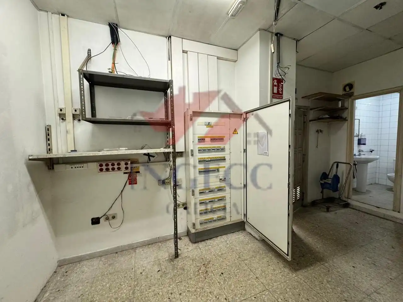 Local comercial en venta en Rúa Novoa Santos, imagen 24