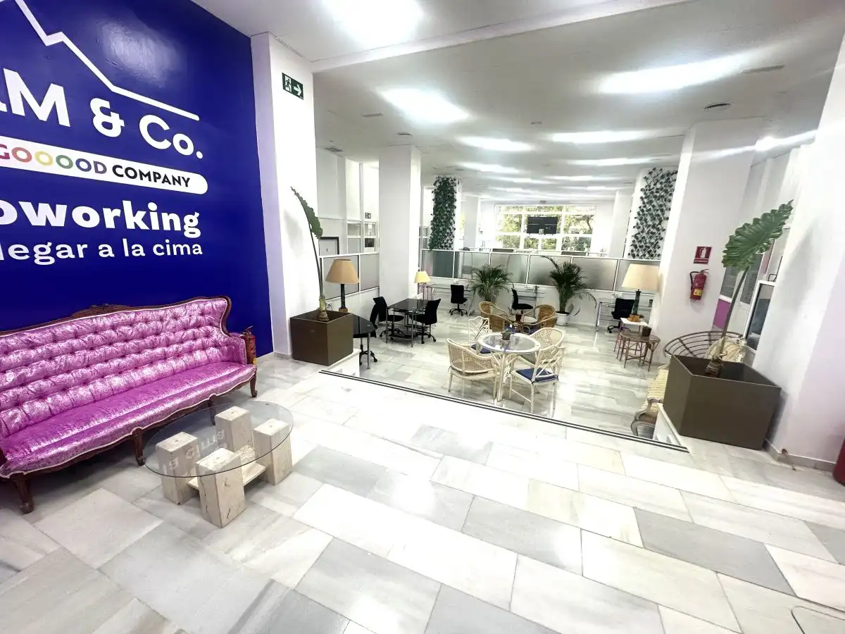 Büro zur Miete in Torremolinos mit Klimaanlage und Heizung