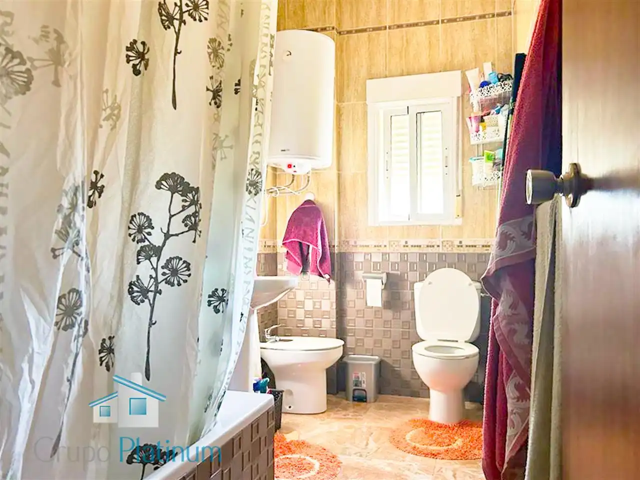 Bathroom of Houses for sale in Taberno  with Storage room
