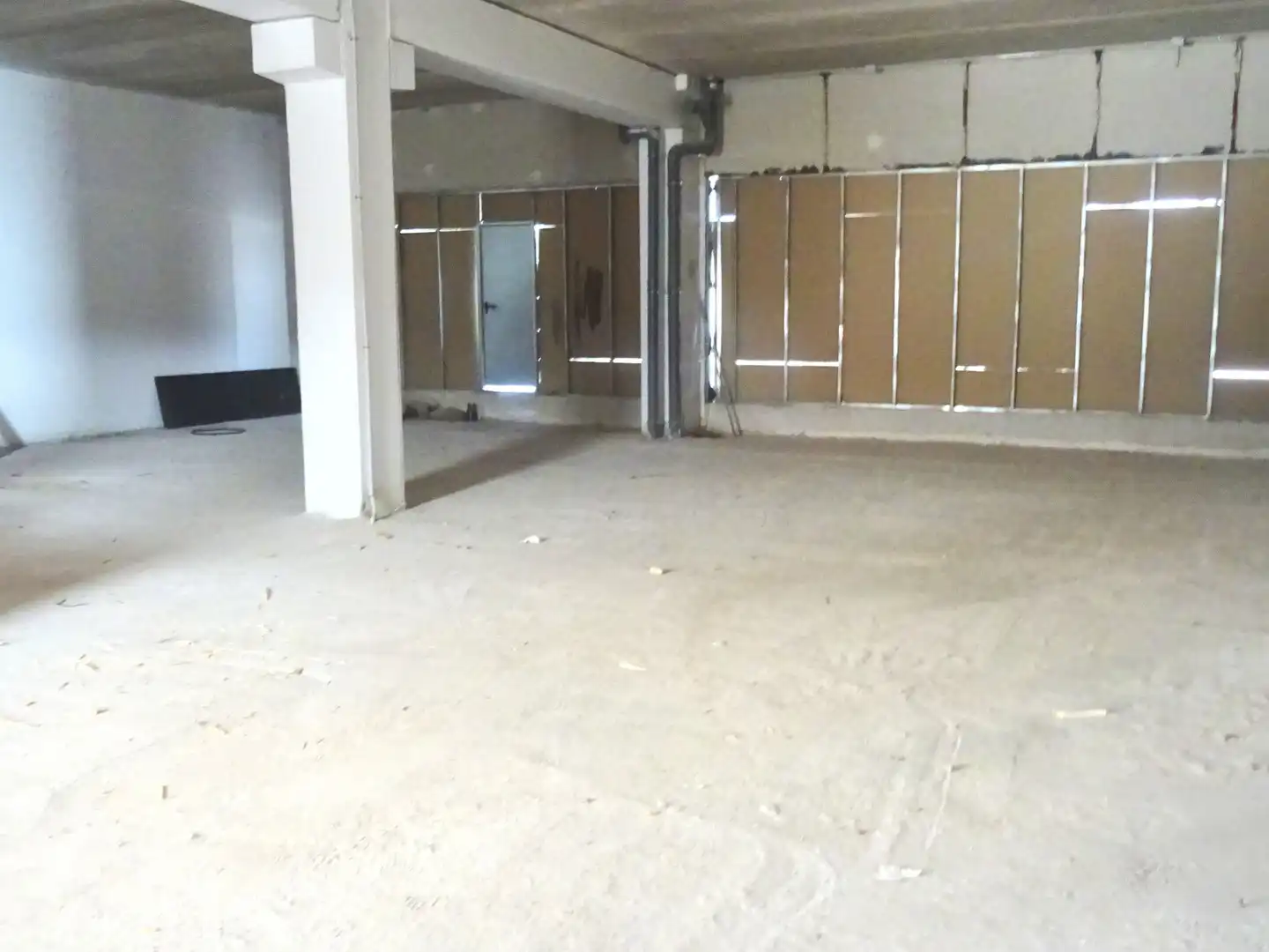 Gewerbefläche zur Miete in San Isidro Labrador, imagen 3