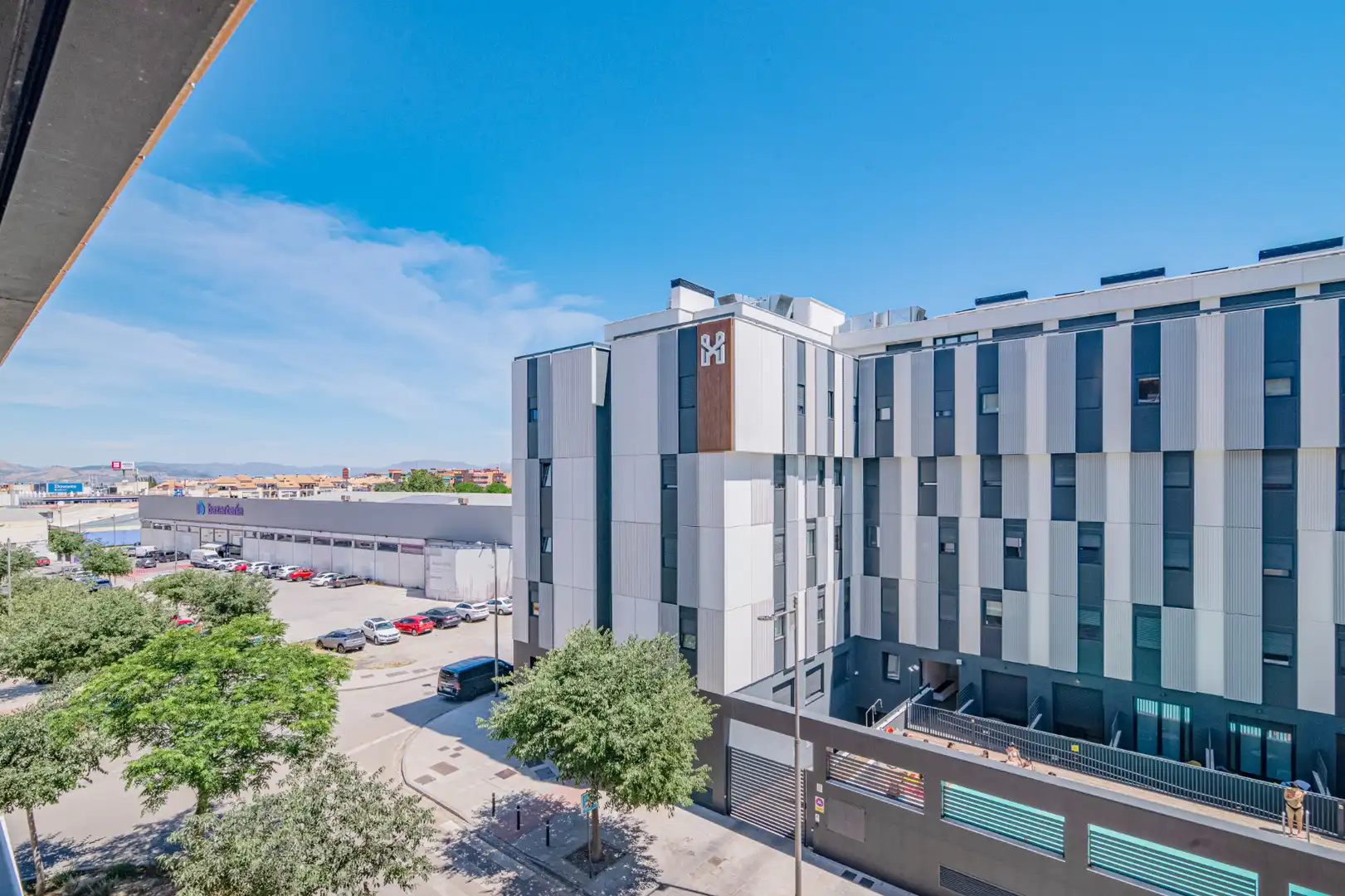 Außenansicht von Wohnung zum Verkauf in Armilla mit Balkon und Gemeinschaftspool