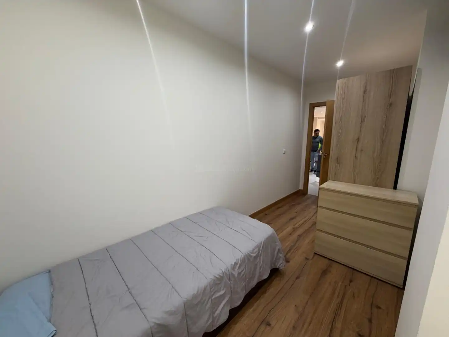 Habitación de Piso en venta en  Logroño con Calefacción, Terraza y Trastero