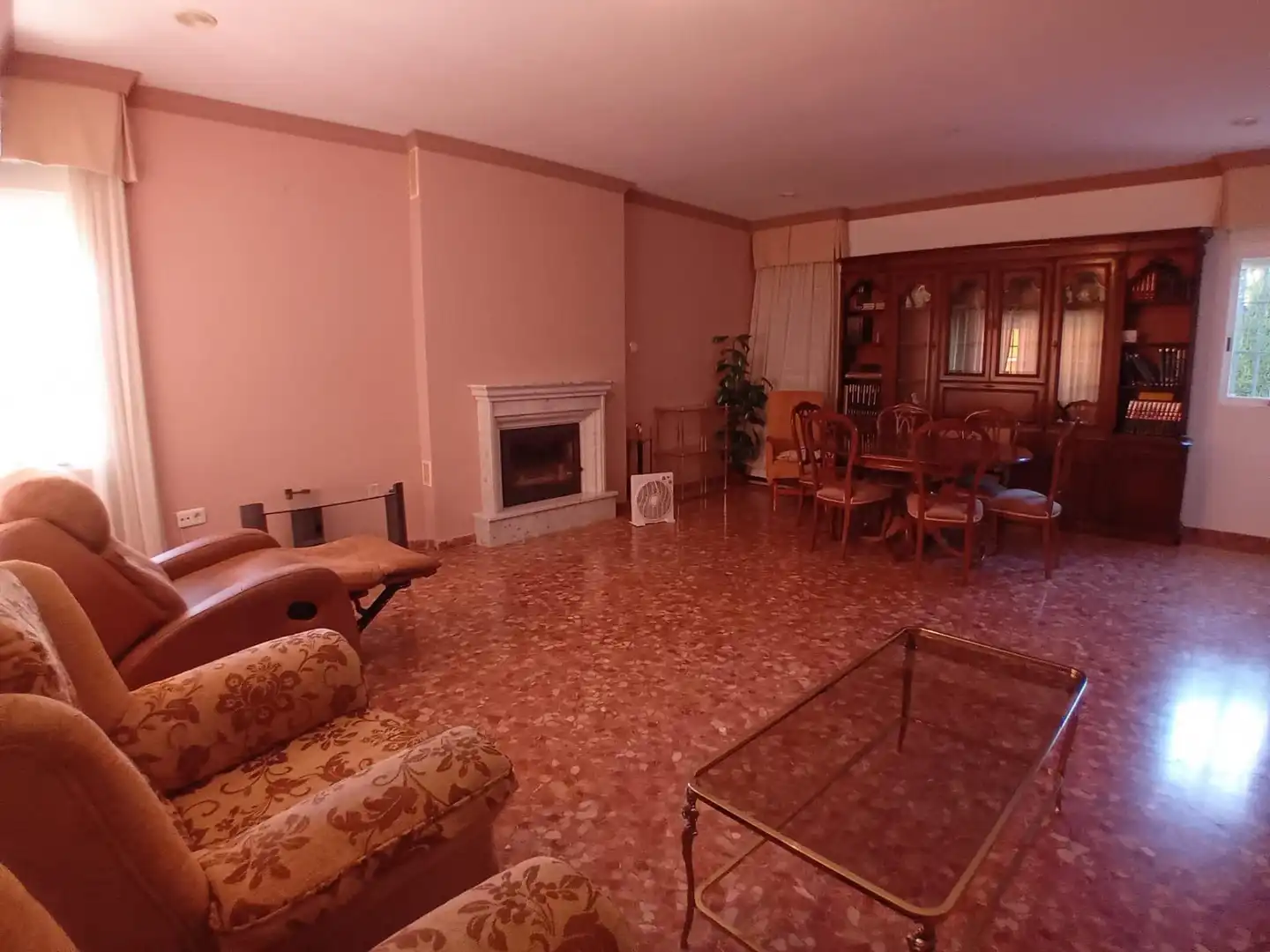 Villa con giardino in affitto a Periurbano Oeste - Sierra, imagen 12