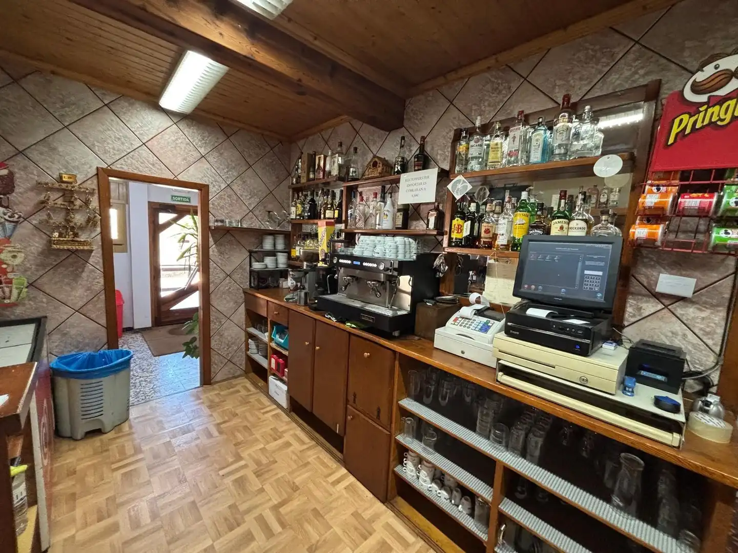 Gewerbefläche zum Verkauf in Jesús - Els Reguers, imagen 9