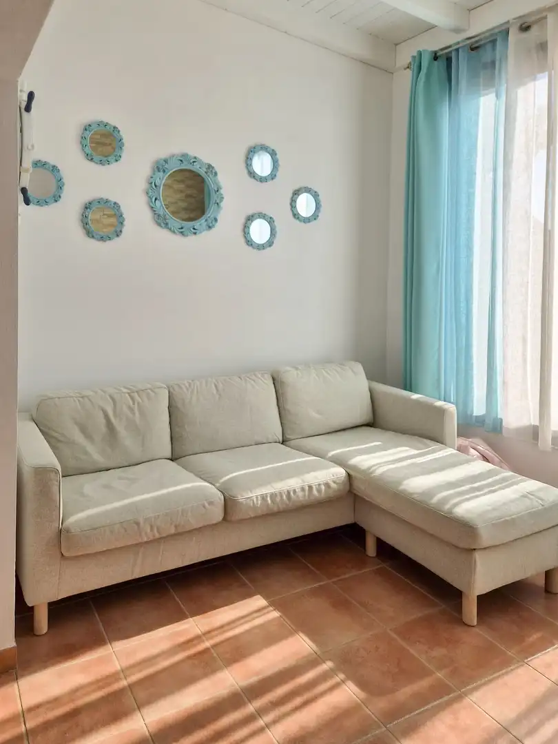 Wohnzimmer von Einfamilien-Reihenhaus zum Verkauf in Antigua