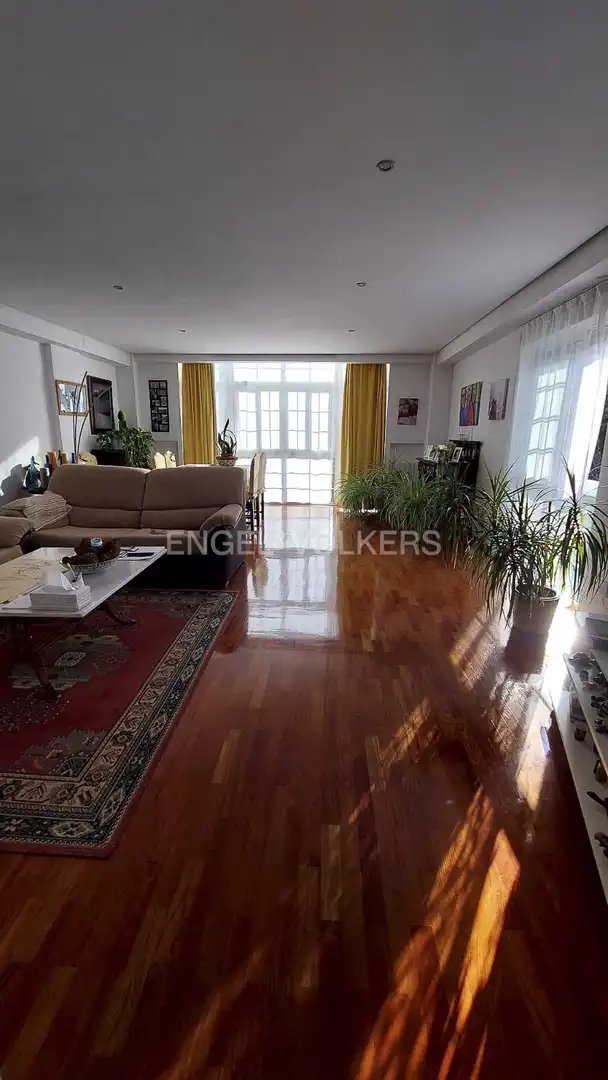 Sala de estar de Casa o chalet en venta en Madrid con Aire acondicionado, Calefacción y Jardín privado