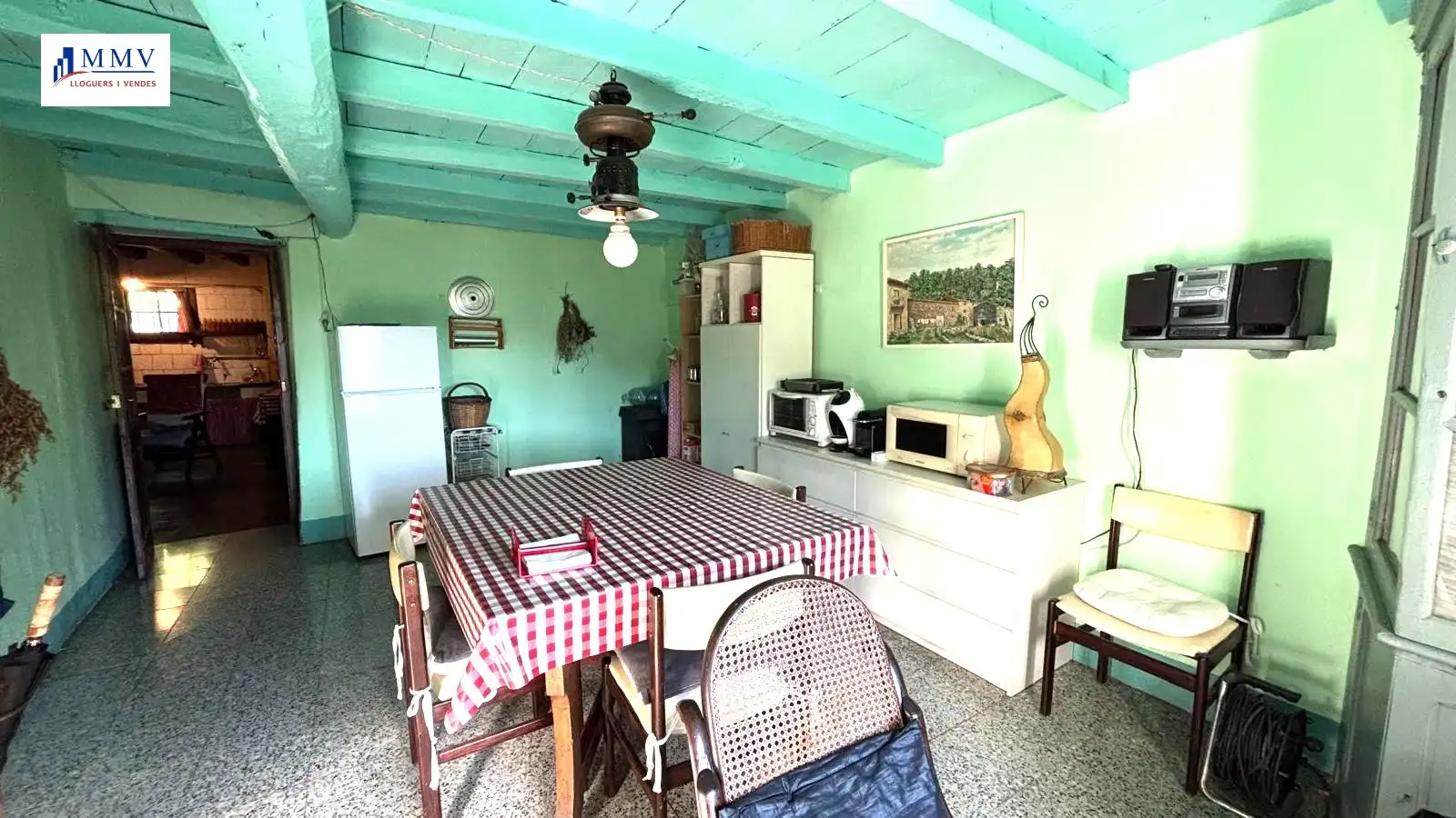 Cuina de Finca rústica en venda en Vilallonga de Ter amb Jardí privat i Moblat